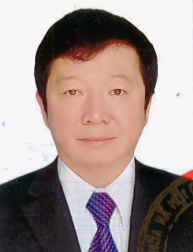 GS.TS.DS. Bùi Tùng Hiệp